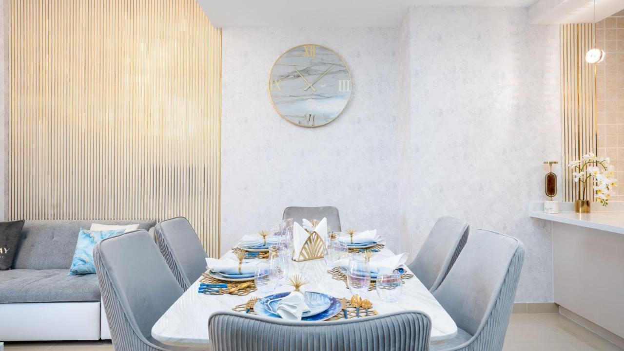 Exclusive Retreat Globalstay'S New 3Br Townhouse With Private Pool Dubai Exterior foto