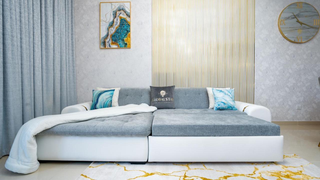 Exclusive Retreat Globalstay'S New 3Br Townhouse With Private Pool Dubai Exterior foto